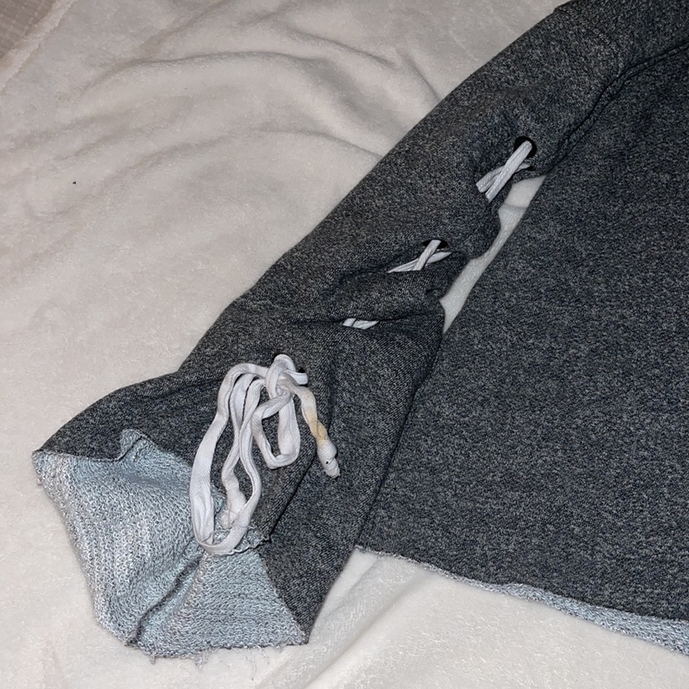 SOULCYCLE Sweatshirt - Picture 4 of 7